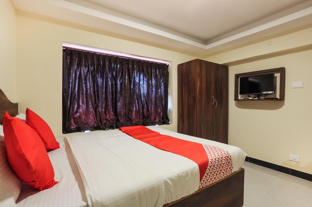 Oyo 36500 Sri Krishna Inn Уті Екстер'єр фото